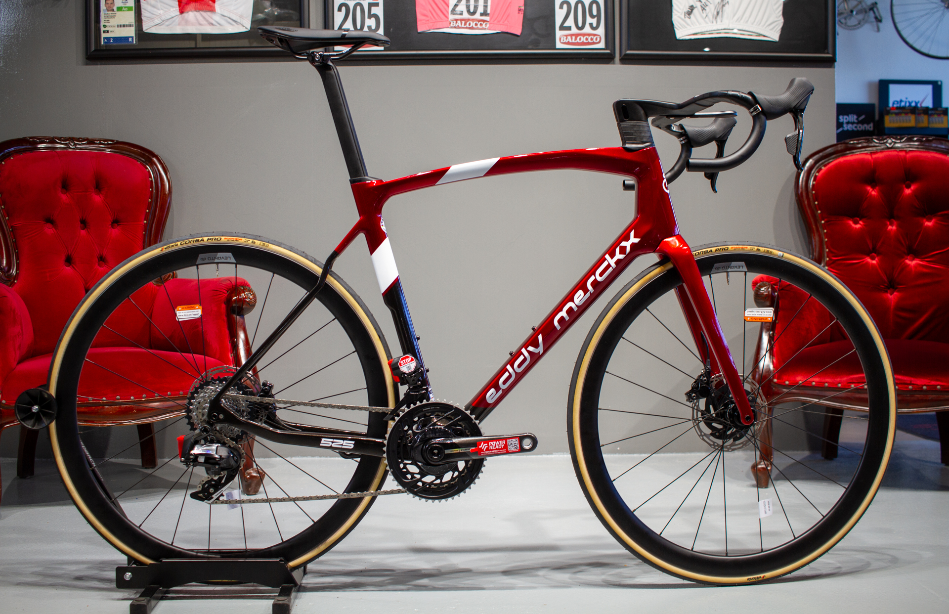 Eddy Merckx 525 | Deep Red/White/Black | SRAM Force 2X12 | M