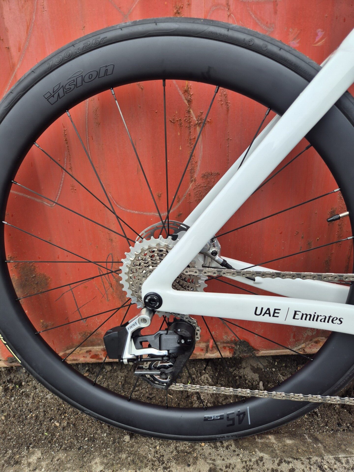 Colnago Y1RS / SRAM Red AXS E1 / Power Meter / Vision SC45 / YSWC